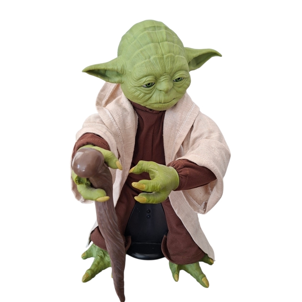 Interactive Animated Yoda Talking & Moving Star Wars Figure 16" - Picture 4 of 15